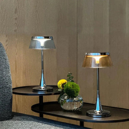 Lustra™ Table Lamp